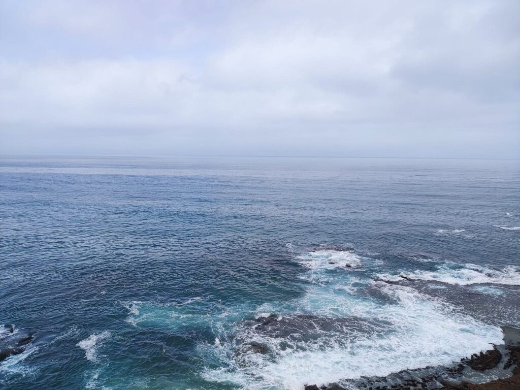 Fishermen’s Caves & Cliffside Views