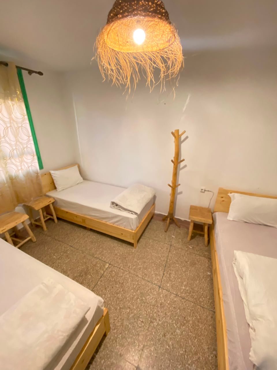 Camp N3 room 6